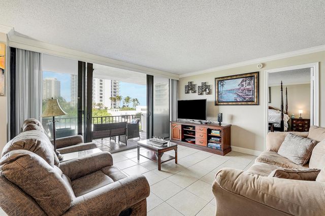 4200 N Ocean Drive 2-306, Riviera Beach, FL 33404
