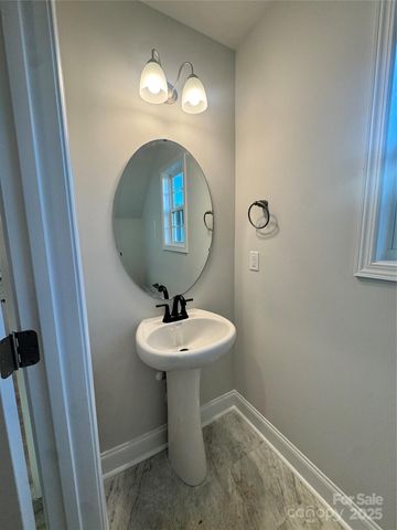 709 Inwood Hill Drive 97, Gastonia, NC 28056