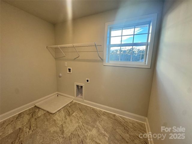 709 Inwood Hill Drive 97, Gastonia, NC 28056