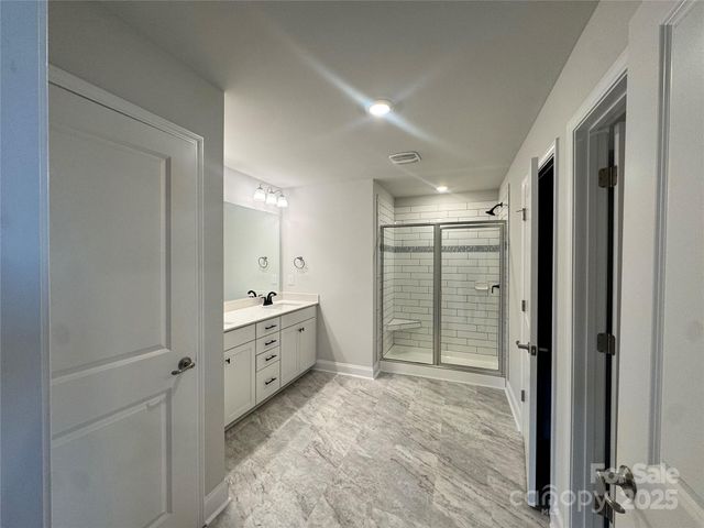 709 Inwood Hill Drive 97, Gastonia, NC 28056