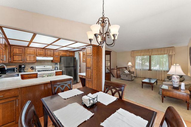 5241 Vera Cruz Avenue N, Crystal, MN 55429