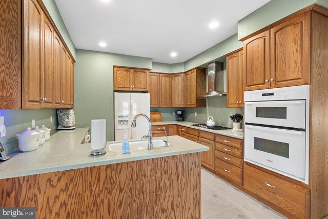 817 ORKNEY GRADE, Basye, VA 22810