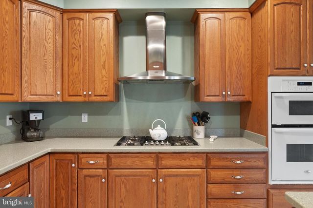 817 ORKNEY GRADE, Basye, VA 22810