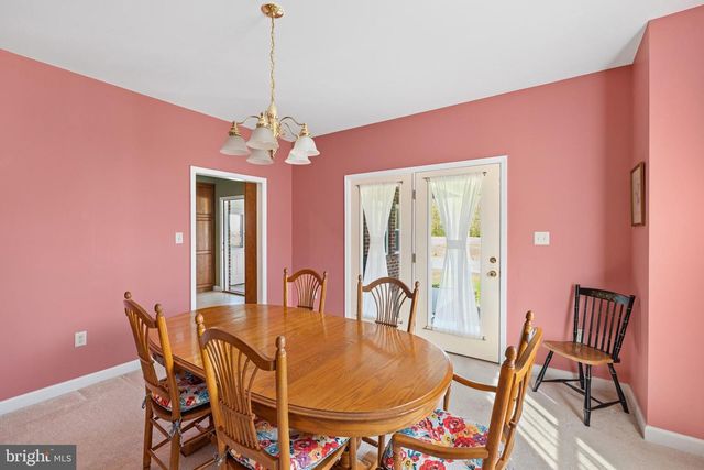 817 ORKNEY GRADE, Basye, VA 22810