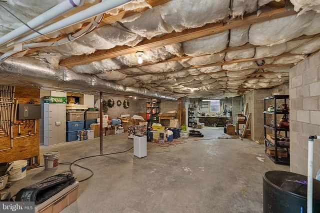 817 ORKNEY GRADE, Basye, VA 22810