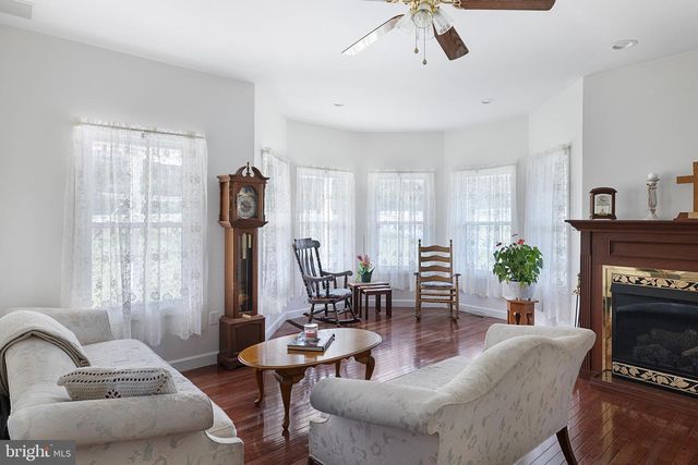 817 ORKNEY GRADE, Basye, VA 22810