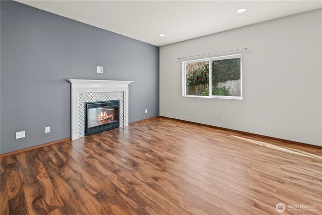 2647 19th Street, Bremerton, WA 98312