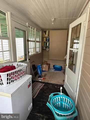 265 W 5TH ST, Lewistown, PA 17044