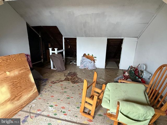 265 W 5TH ST, Lewistown, PA 17044