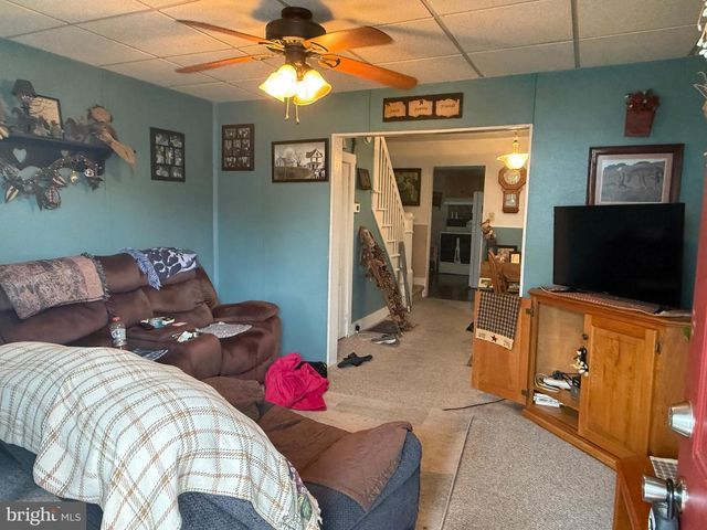 265 W 5TH ST, Lewistown, PA 17044