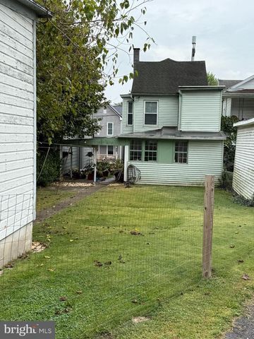 265 W 5TH ST, Lewistown, PA 17044