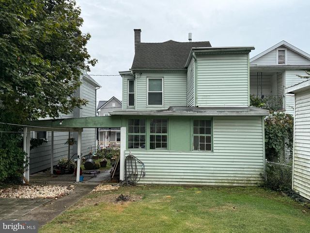 265 W 5TH ST, Lewistown, PA 17044