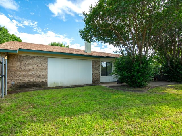 2513 Trailridge Drive, Plano, TX 75074