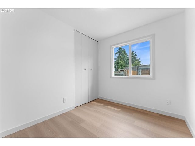 3050 Se 119TH Ave, Portland, OR 97266