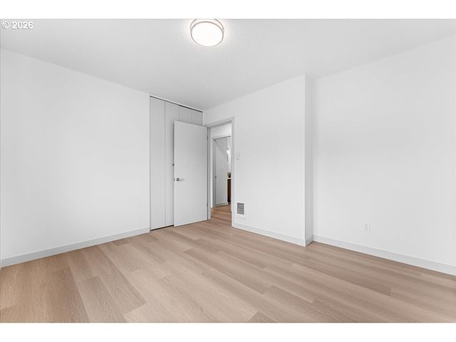 3050 Se 119TH Ave, Portland, OR 97266