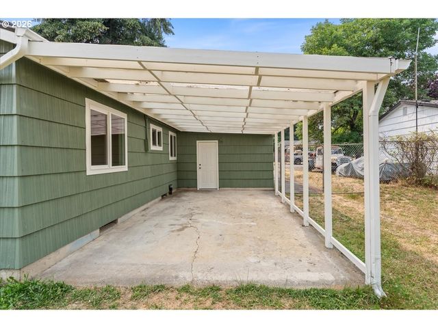 3050 Se 119TH Ave, Portland, OR 97266