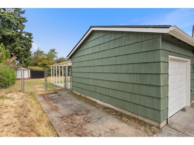 3050 Se 119TH Ave, Portland, OR 97266
