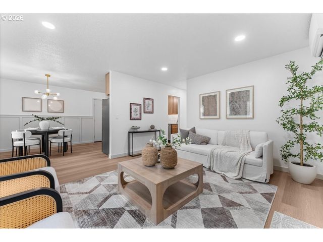 3050 Se 119TH Ave, Portland, OR 97266