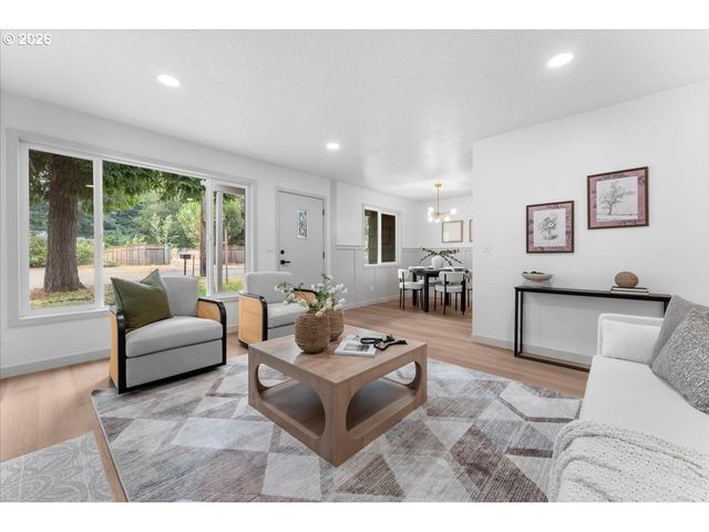 3050 Se 119TH Ave, Portland, OR 97266