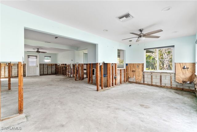 4896 Esplanade ST, Bonita Springs, FL 34134