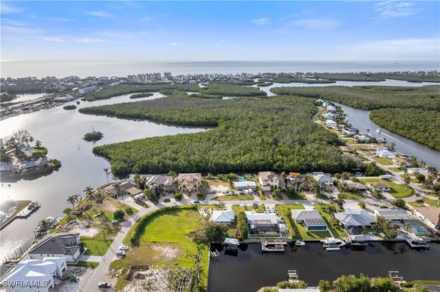 4896 Esplanade ST, Bonita Springs, FL 34134