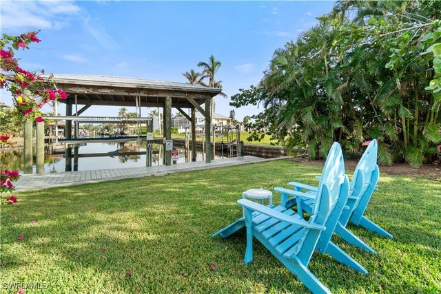 4896 Esplanade ST, Bonita Springs, FL 34134
