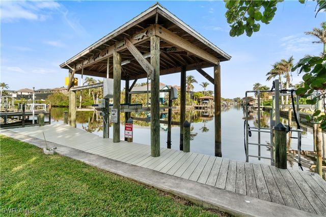 4896 Esplanade ST, Bonita Springs, FL 34134