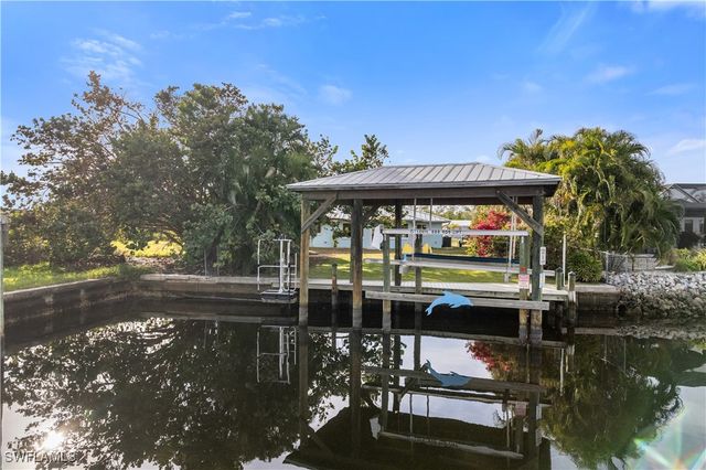 4896 Esplanade ST, Bonita Springs, FL 34134