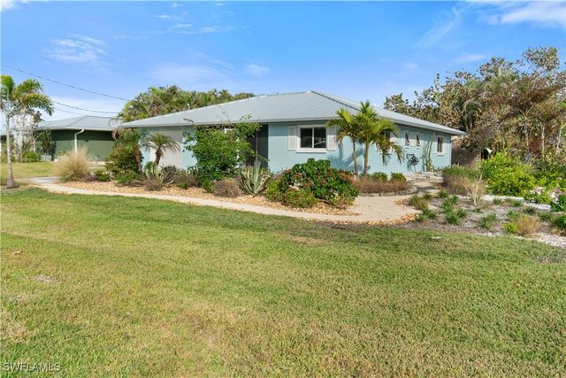 4896 Esplanade ST, Bonita Springs, FL 34134