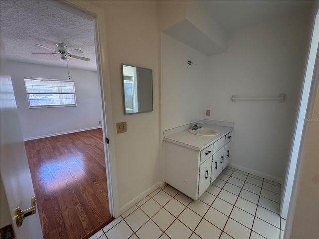 240 NASSAU ROAD, Winter Haven, FL 33884