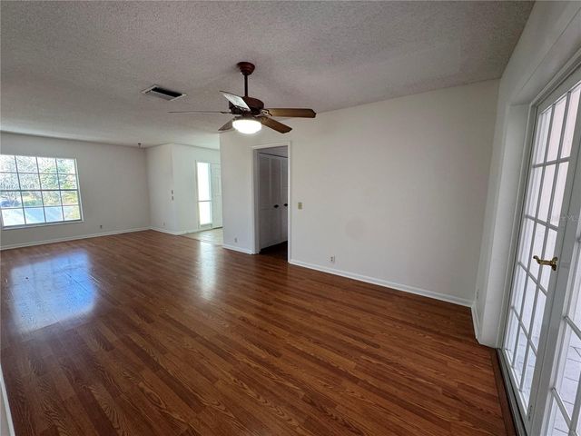 240 NASSAU ROAD, Winter Haven, FL 33884
