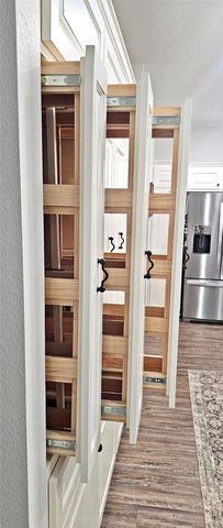 201 Smith Street, Columbus, TX 78934