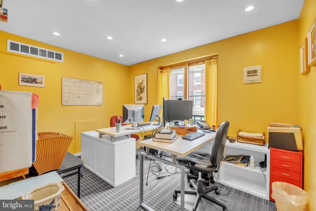 610 S 2ND ST, Philadelphia, PA 19147