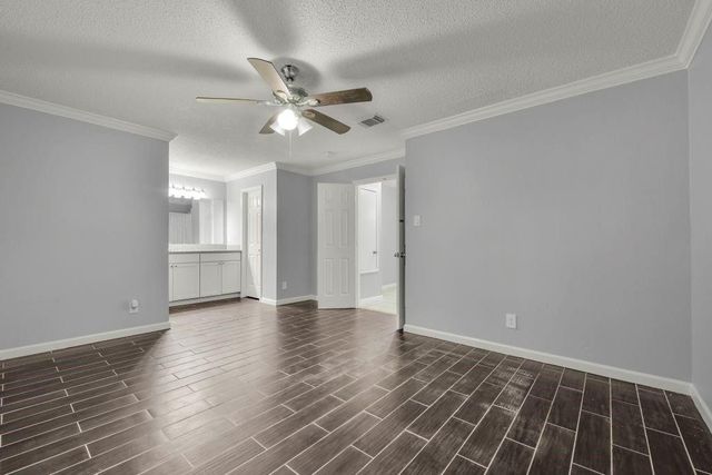 11415 Waxwood Drive, Houston, TX 77089