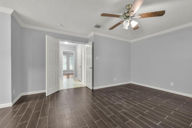 11415 Waxwood Drive, Houston, TX 77089