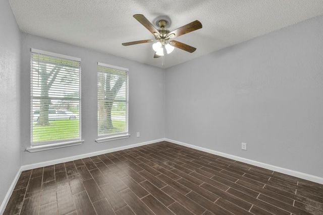 11415 Waxwood Drive, Houston, TX 77089