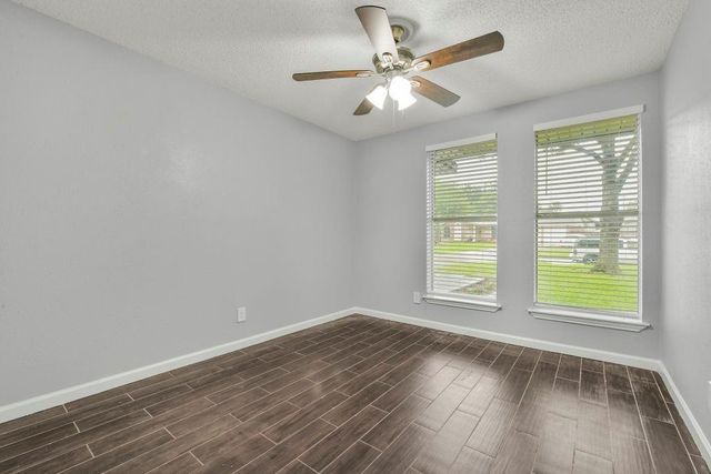 11415 Waxwood Drive, Houston, TX 77089