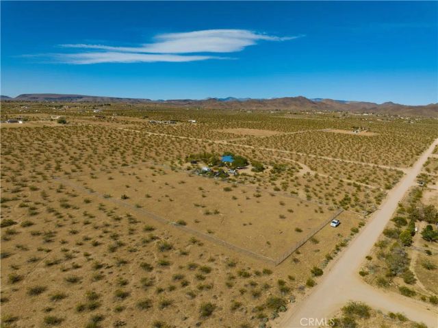 56785 Encantado, Landers, CA 92285