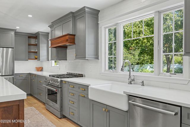 1149 Aster Drive, Toms River, NJ 08753