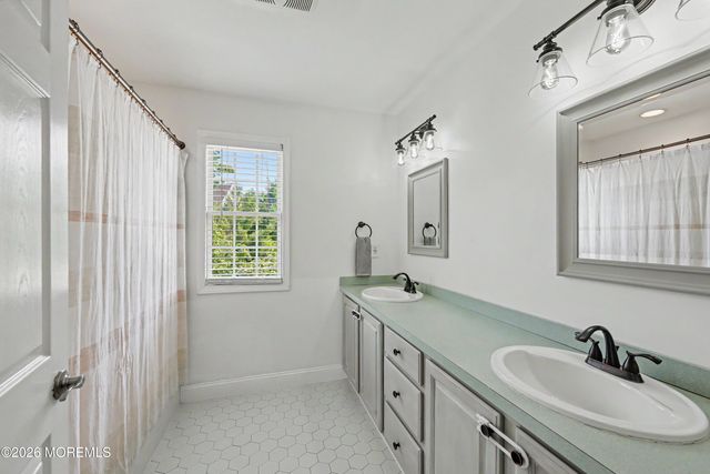 1149 Aster Drive, Toms River, NJ 08753