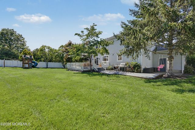 1149 Aster Drive, Toms River, NJ 08753