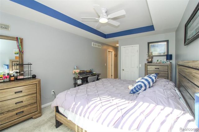 37734 Pebble Pointe Court, Clinton Township, MI 48038