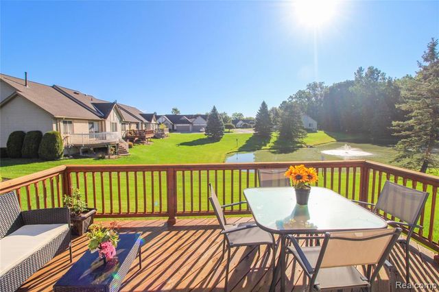 37734 Pebble Pointe Court, Clinton Township, MI 48038
