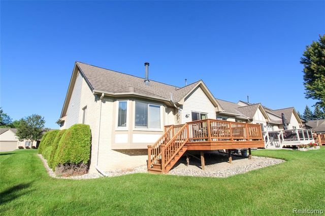 37734 Pebble Pointe Court, Clinton Township, MI 48038