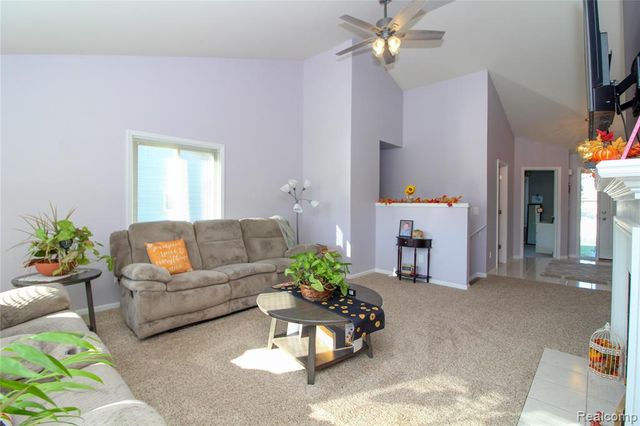 37734 Pebble Pointe Court, Clinton Township, MI 48038