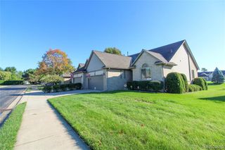 37734 Pebble Pointe Court, Clinton Township, MI 48038