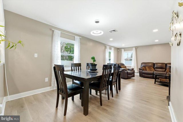126 MILLBROOK DR, Willingboro, NJ 08046
