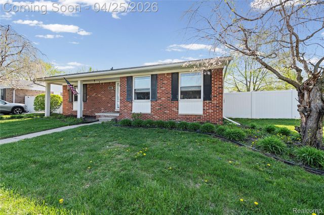 18516 Aldrin Avenue, Brownstown Charter Township, MI 48193