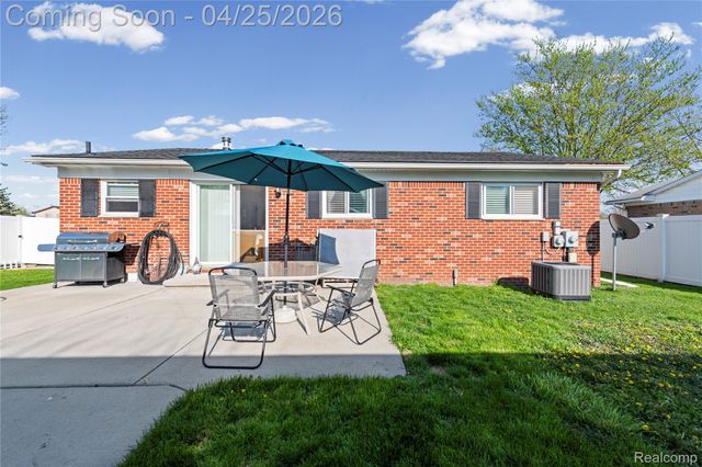 18516 Aldrin Avenue, Brownstown Charter Township, MI 48193