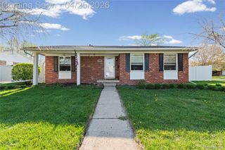 18516 Aldrin Avenue, Brownstown Charter Township, MI 48193